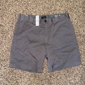 J Crew Stretch Chino Shorts Gray Flat Front Men's Size 29x 7" Inseam